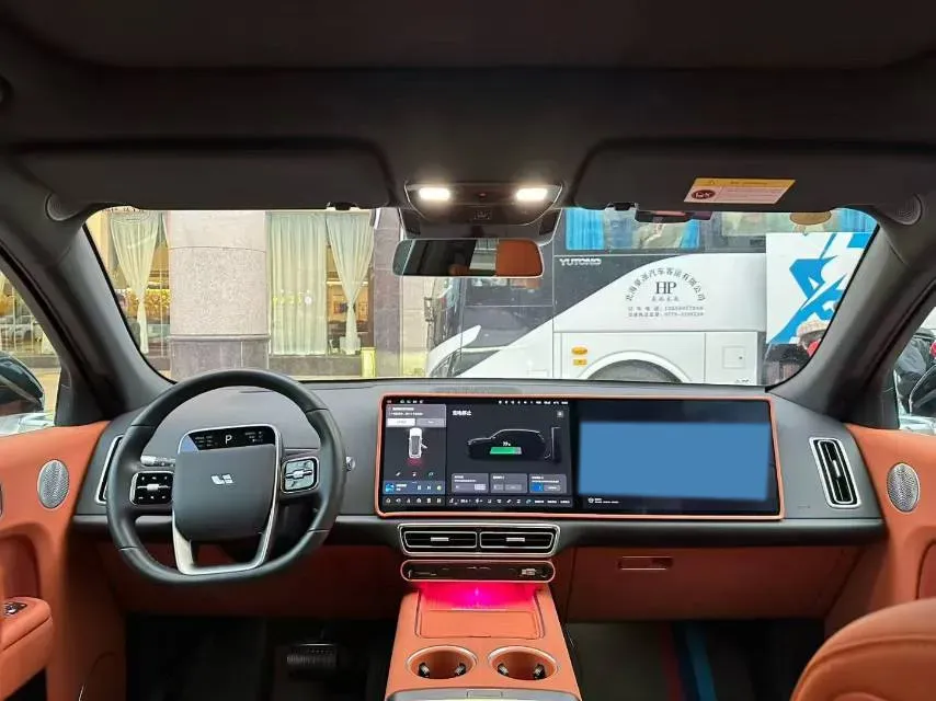 2023 Li L7 Range Extended 154HP REEV 40.9KWH,autocango,china used car exporter,china ev exporter,chinese used car exporter,chinese used ev exporter