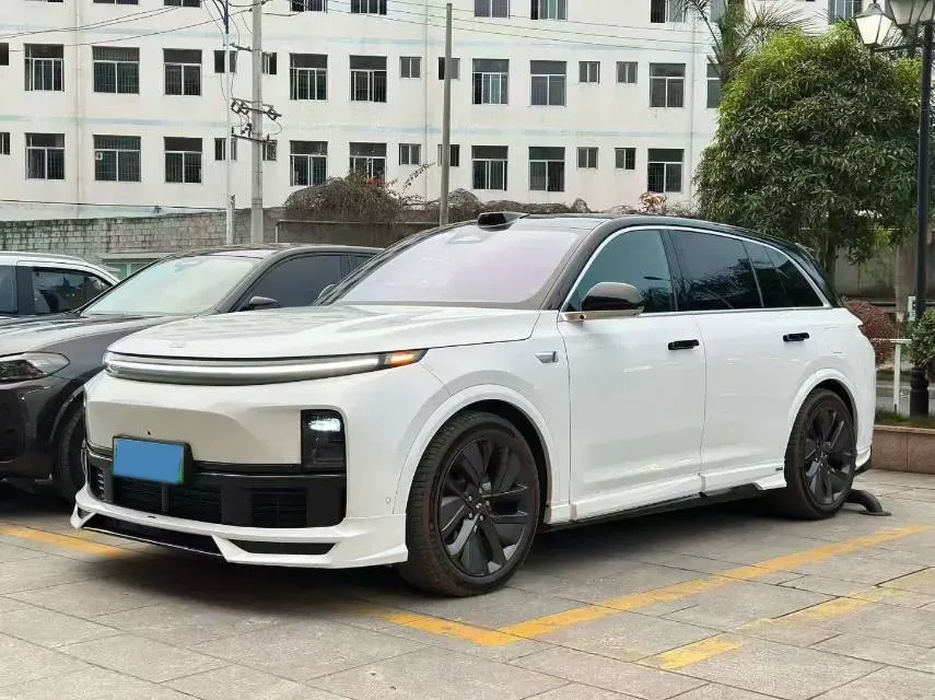 2023 Li L7 Range Extended 154HP REEV 40.9KWH,autocango,china used car exporter,china ev exporter,chinese used car exporter,chinese used ev exporter