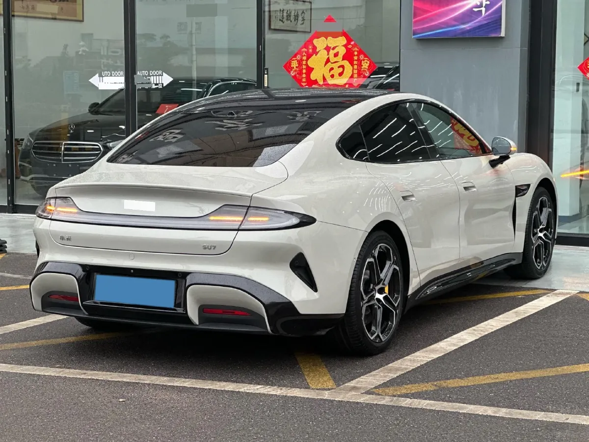 2024 MI SU7 BEV 73.6KWH,autocango,china used car exporter,china ev exporter,chinese used car exporter,chinese used ev exporter