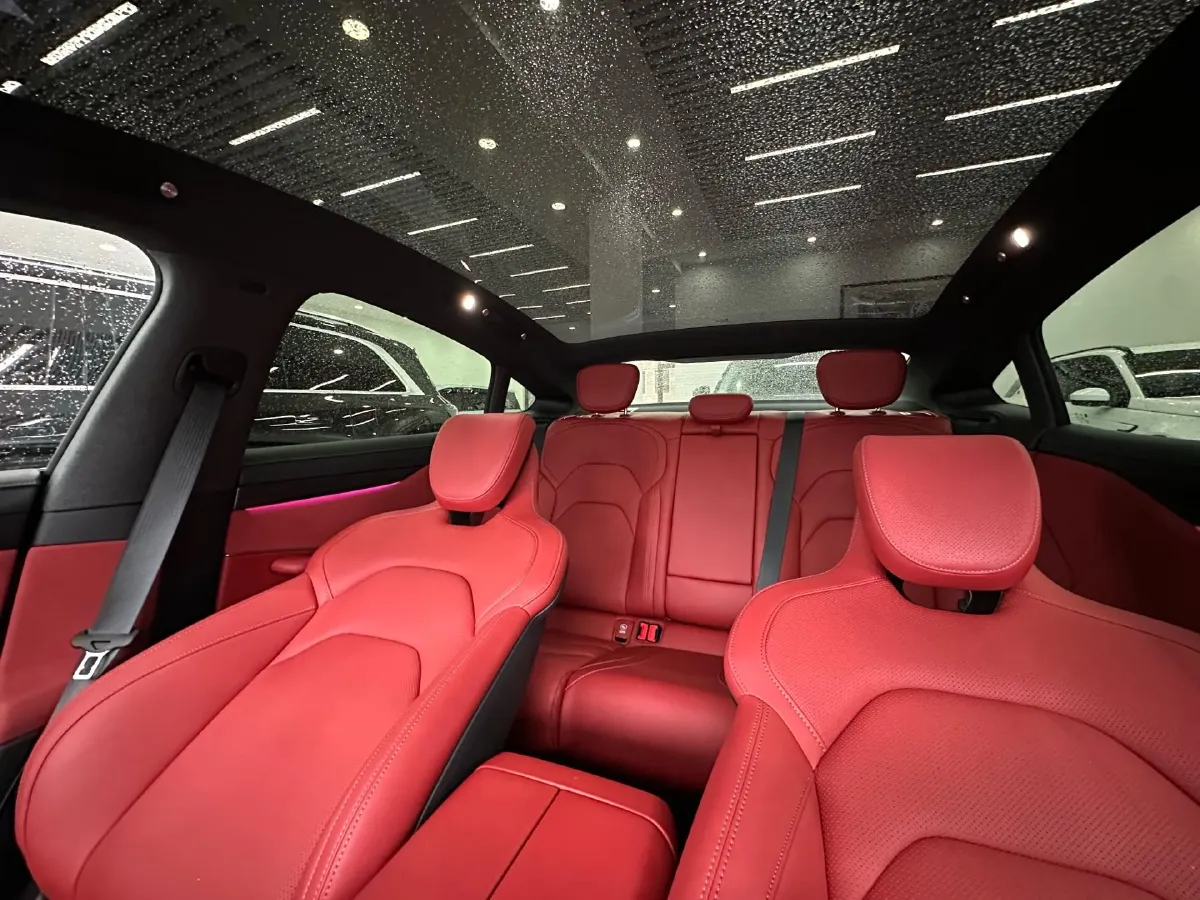 2024 MI SU7 BEV 73.6KWH,autocango,china used car exporter,china ev exporter,chinese used car exporter,chinese used ev exporter