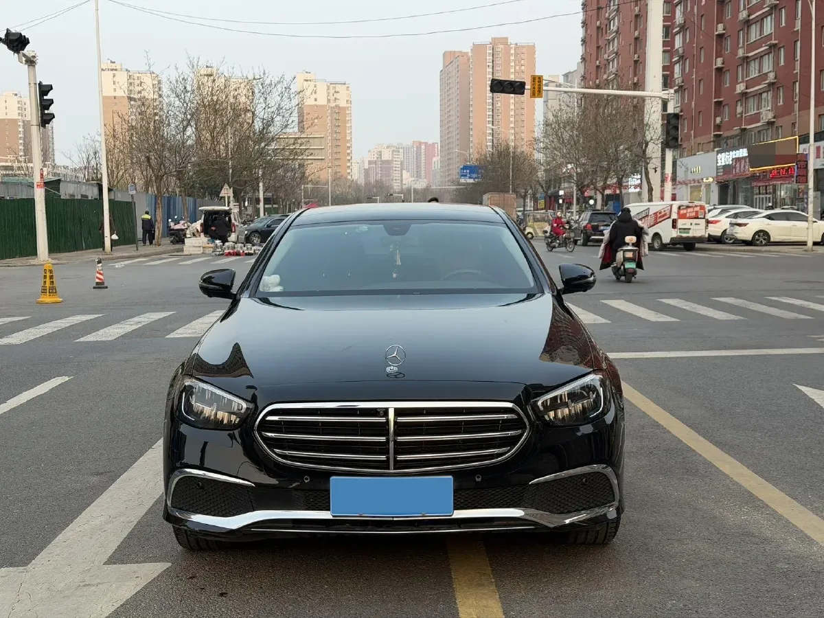 2022 Mercedes-Benz E Class 2.0T 258HP L4 9AT,autocango,china used car exporter,china ev exporter,chinese used car exporter,chinese used ev exporter