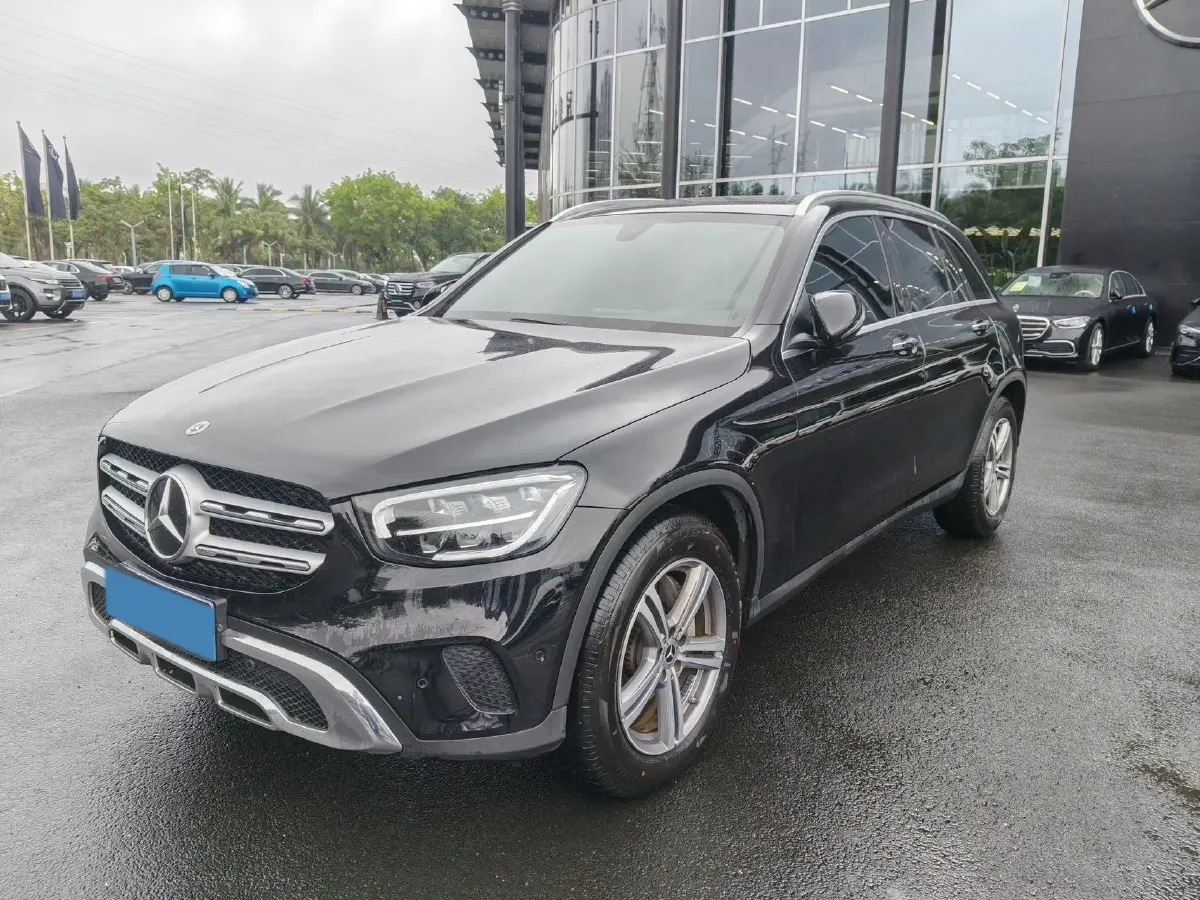 2021 Mercedes-Benz GLC Class 2.0T 197HP L4 9AT,autocango,china used car exporter,china ev exporter,chinese used car exporter,chinese used ev exporter