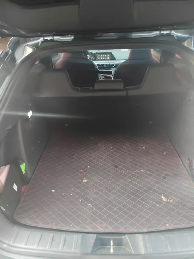 2020 ChangAn UNI-T 1.5T 180HP L4 7DCT,autocango,china used car exporter,china ev exporter,chinese used car exporter,chinese used ev exporter