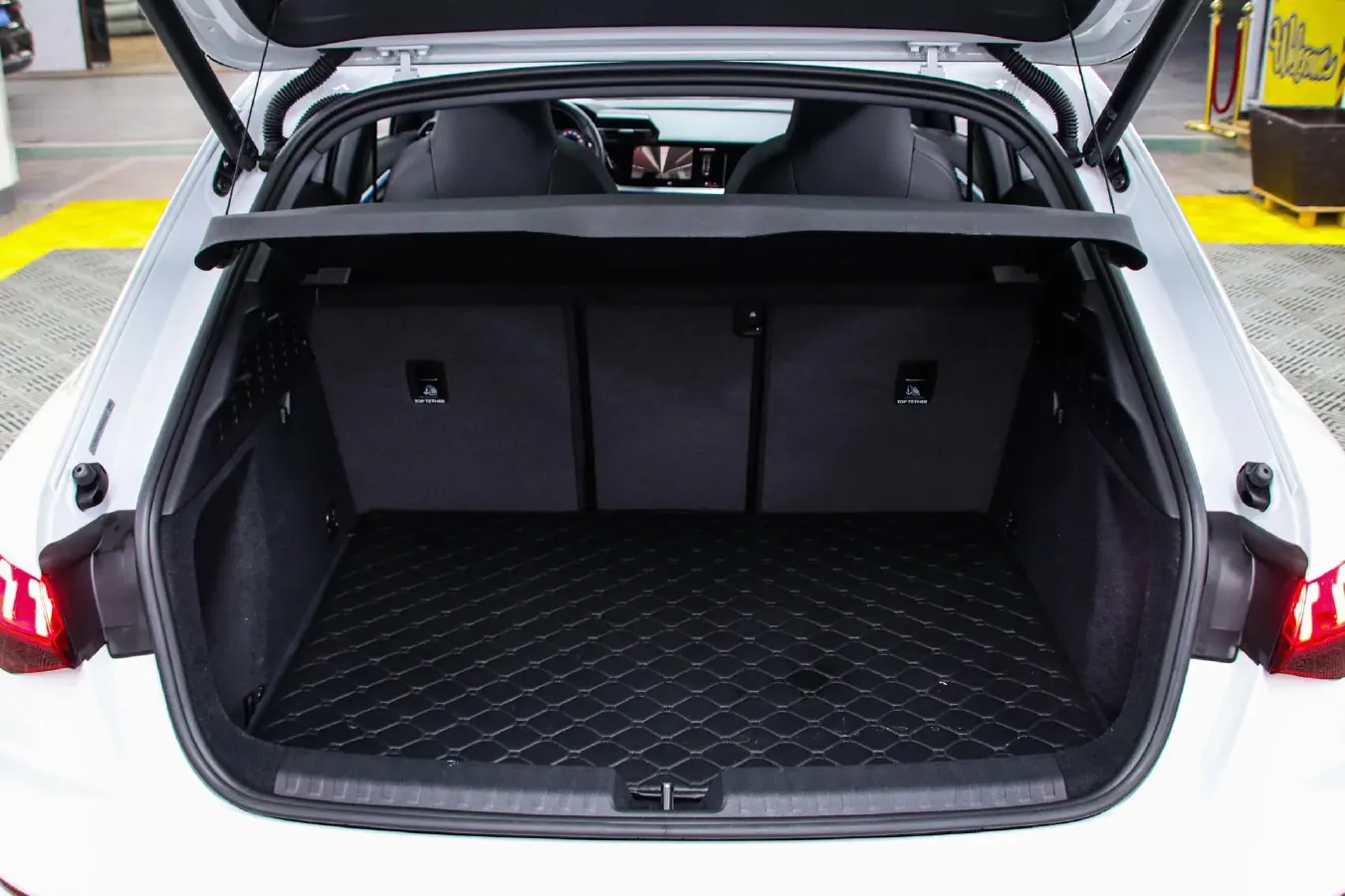 2022 Audi A3 1.4T 150HP L4 7DCT,autocango,china used car exporter,china ev exporter,chinese used car exporter,chinese used ev exporter