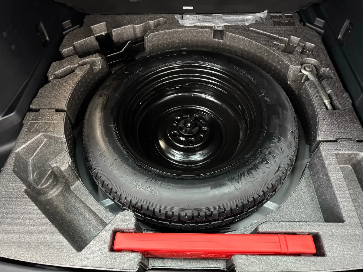 2023 Mazda CX-50 2.0L 155HP L4 6AT,autocango,china used car exporter,china ev exporter,chinese used car exporter,chinese used ev exporter