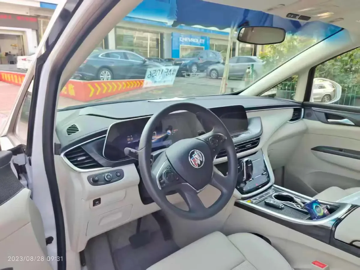 2023 Buick GL8 2.0T 237HP L4 9AT,autocango,china used car exporter,china ev exporter,chinese used car exporter,chinese used ev exporter