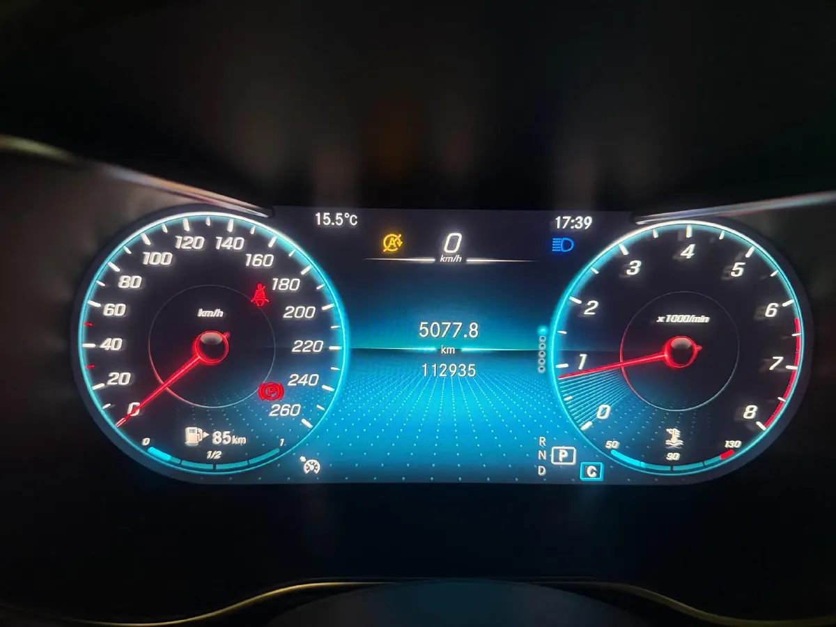 2020 Mercedes-Benz GLC Class 2.0T 197HP L4 9AT,autocango,china used car exporter,china ev exporter,chinese used car exporter,chinese used ev exporter