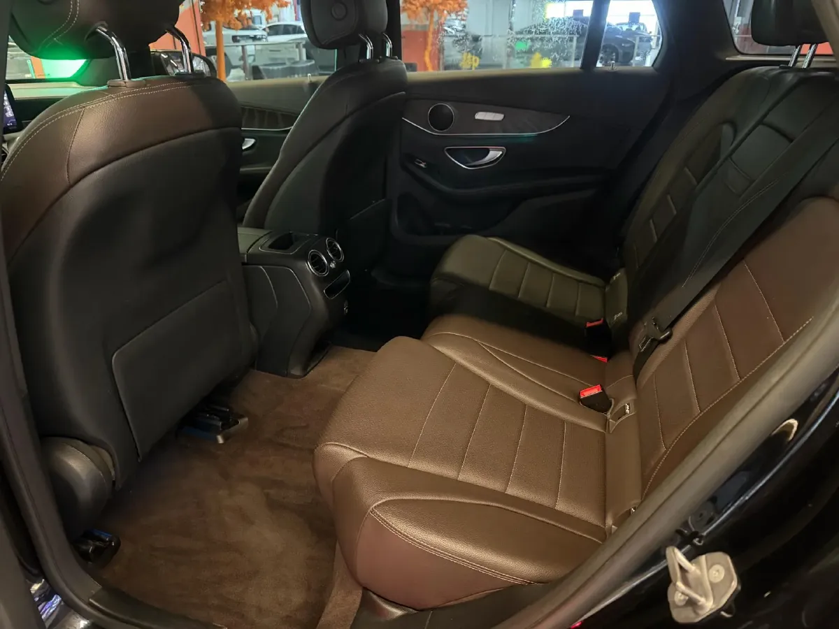 2020 Mercedes-Benz GLC Class 2.0T 197HP L4 9AT,autocango,china used car exporter,china ev exporter,chinese used car exporter,chinese used ev exporter