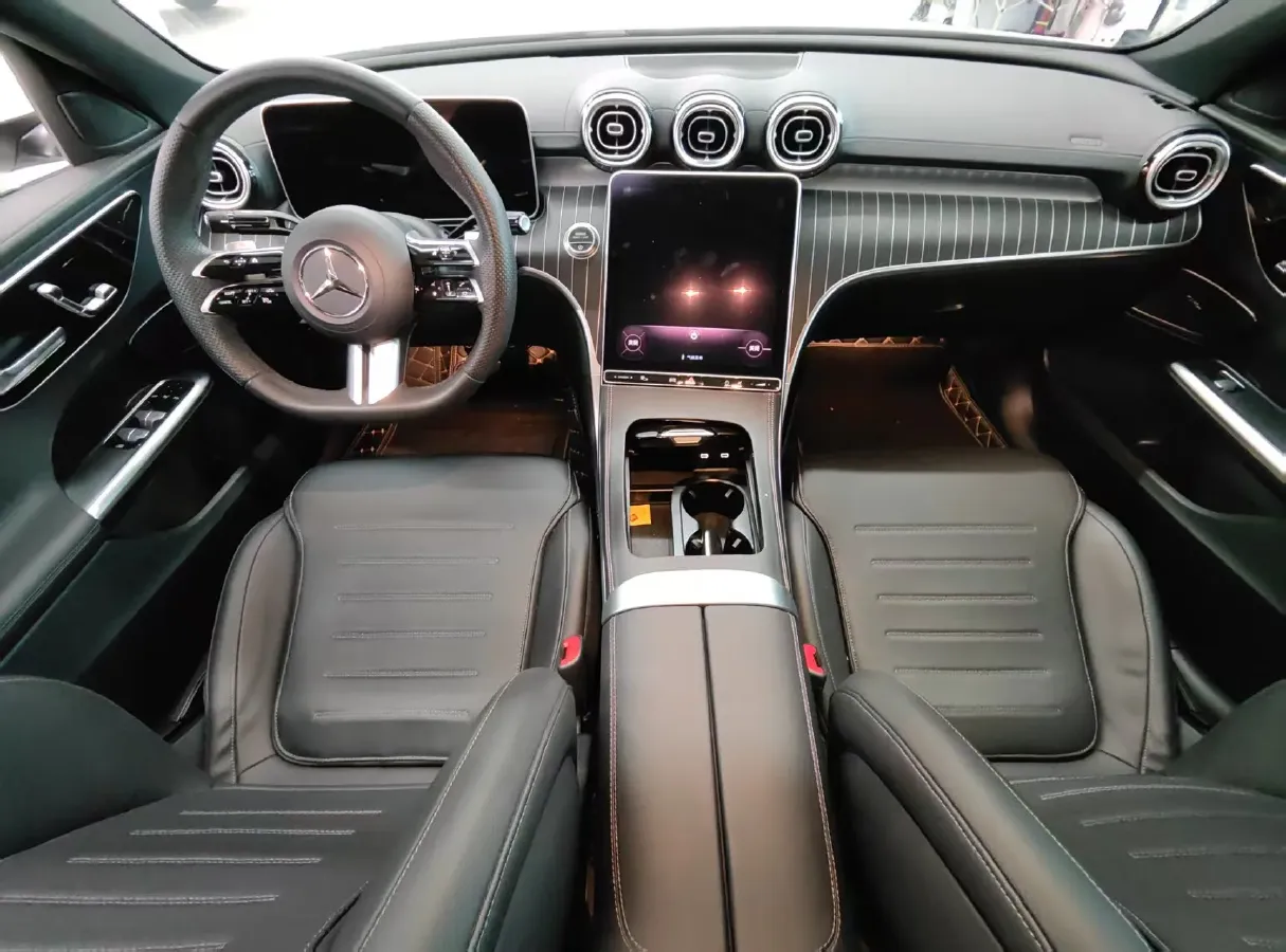 2024 Mercedes-Benz C Class 1.5T 204HP L4 9AT,autocango,china used car exporter,china ev exporter,chinese used car exporter,chinese used ev exporter