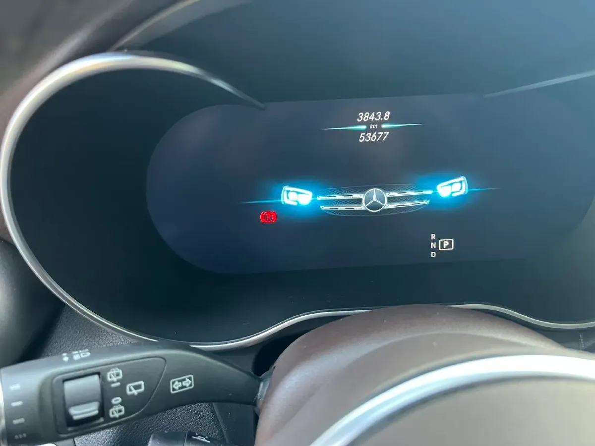 2022 Mercedes-Benz GLC Class 2.0T 258HP L4 9AT,autocango,china used car exporter,china ev exporter,chinese used car exporter,chinese used ev exporter