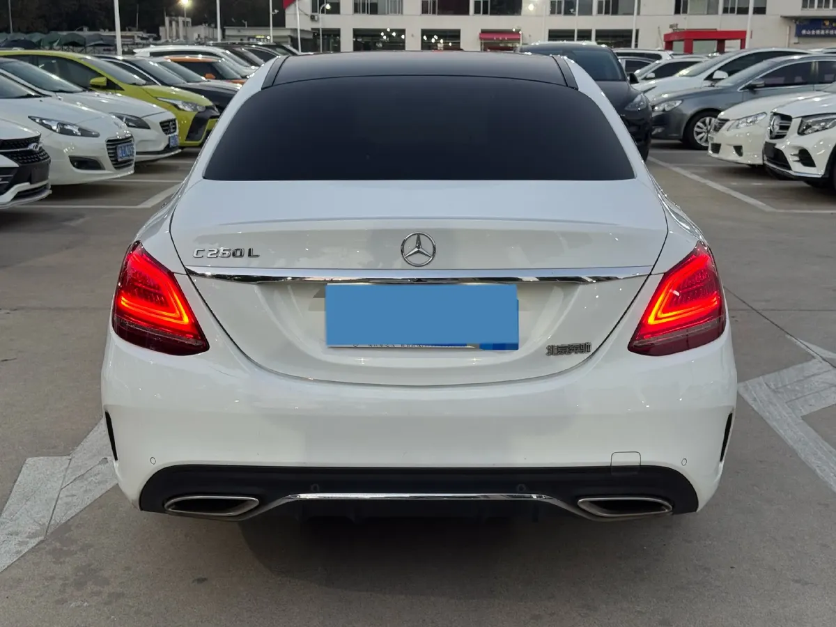 2020 Mercedes-Benz C Class 1.5T 184HP L4 9AT,autocango,china used car exporter,china ev exporter,chinese used car exporter,chinese used ev exporter
