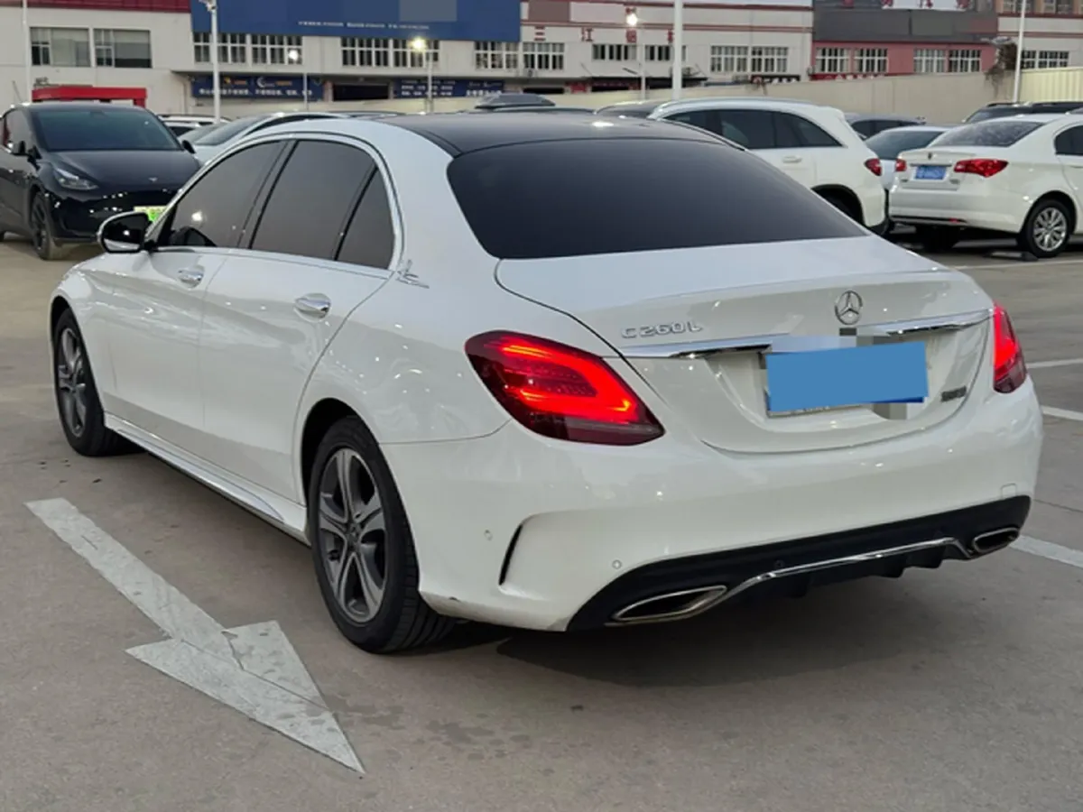 2020 Mercedes-Benz C Class 1.5T 184HP L4 9AT,autocango,china used car exporter,china ev exporter,chinese used car exporter,chinese used ev exporter