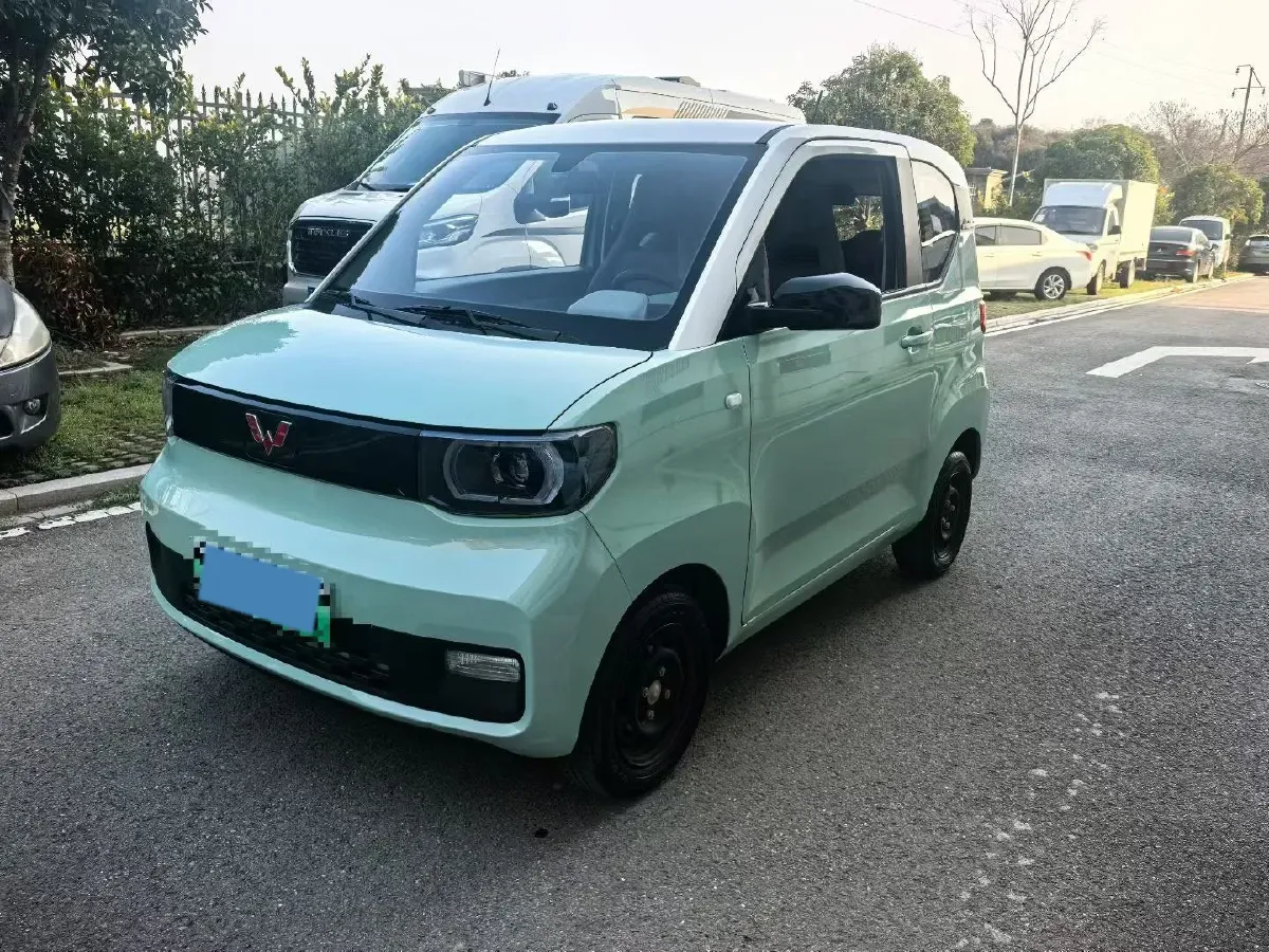 2021 WuLing HongGuang MINI EV BEV 13.9KWH,autocango,china used car exporter,china ev exporter,chinese used car exporter,chinese used ev exporter