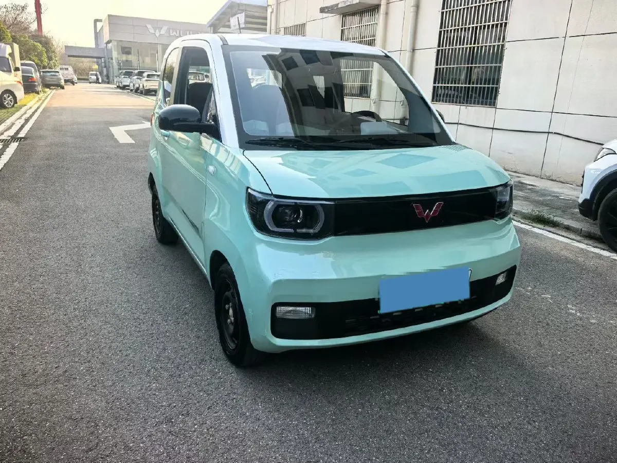 2021 WuLing HongGuang MINI EV BEV 13.9KWH,autocango,china used car exporter,china ev exporter,chinese used car exporter,chinese used ev exporter
