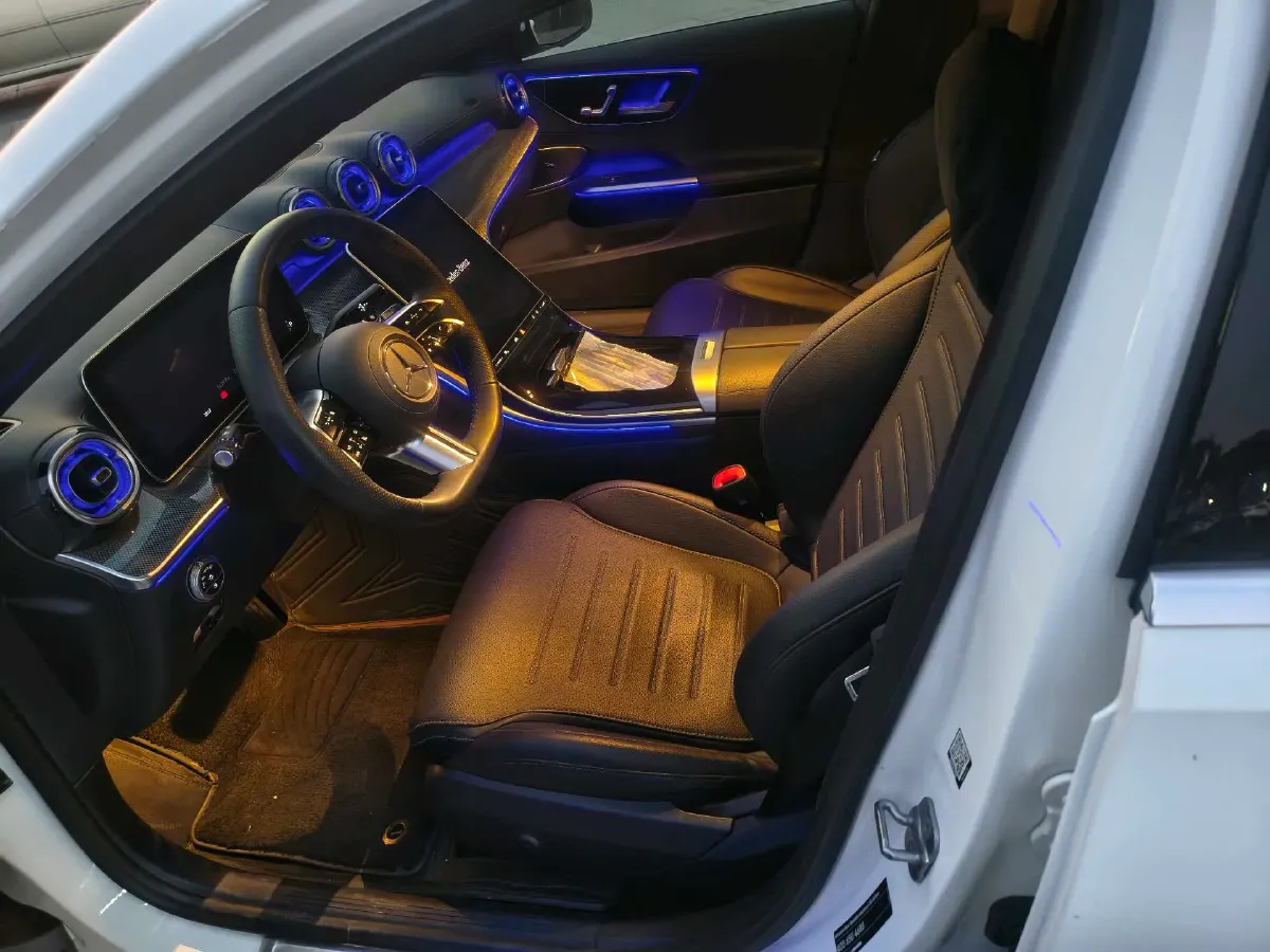 2024 Mercedes-Benz C Class 1.5T 204HP L4 9AT,autocango,china used car exporter,china ev exporter,chinese used car exporter,chinese used ev exporter