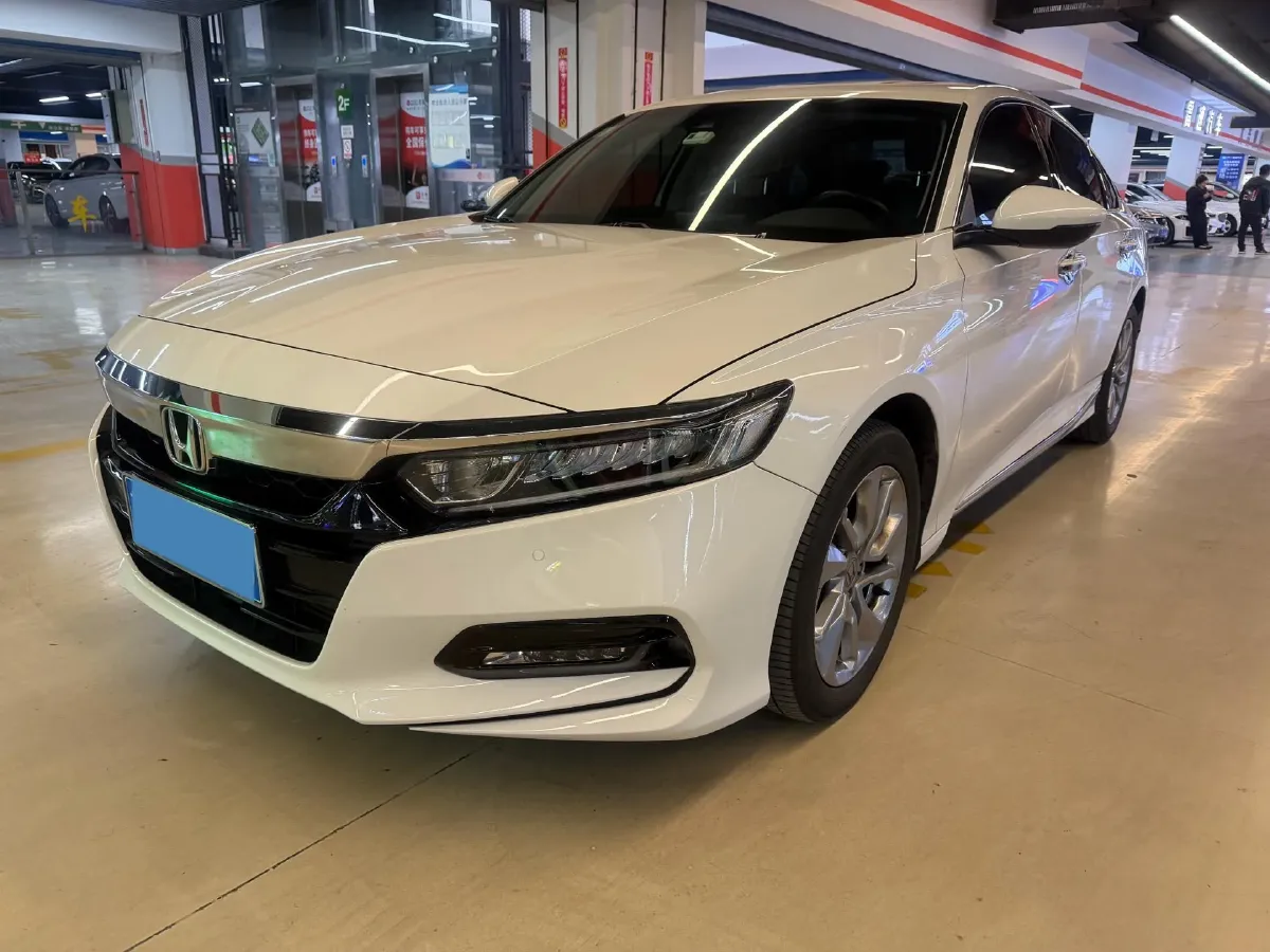 2018 Honda Accord 1.5T 194HP L4 CVT,autocango,china used car exporter,china ev exporter,chinese used car exporter,chinese used ev exporter