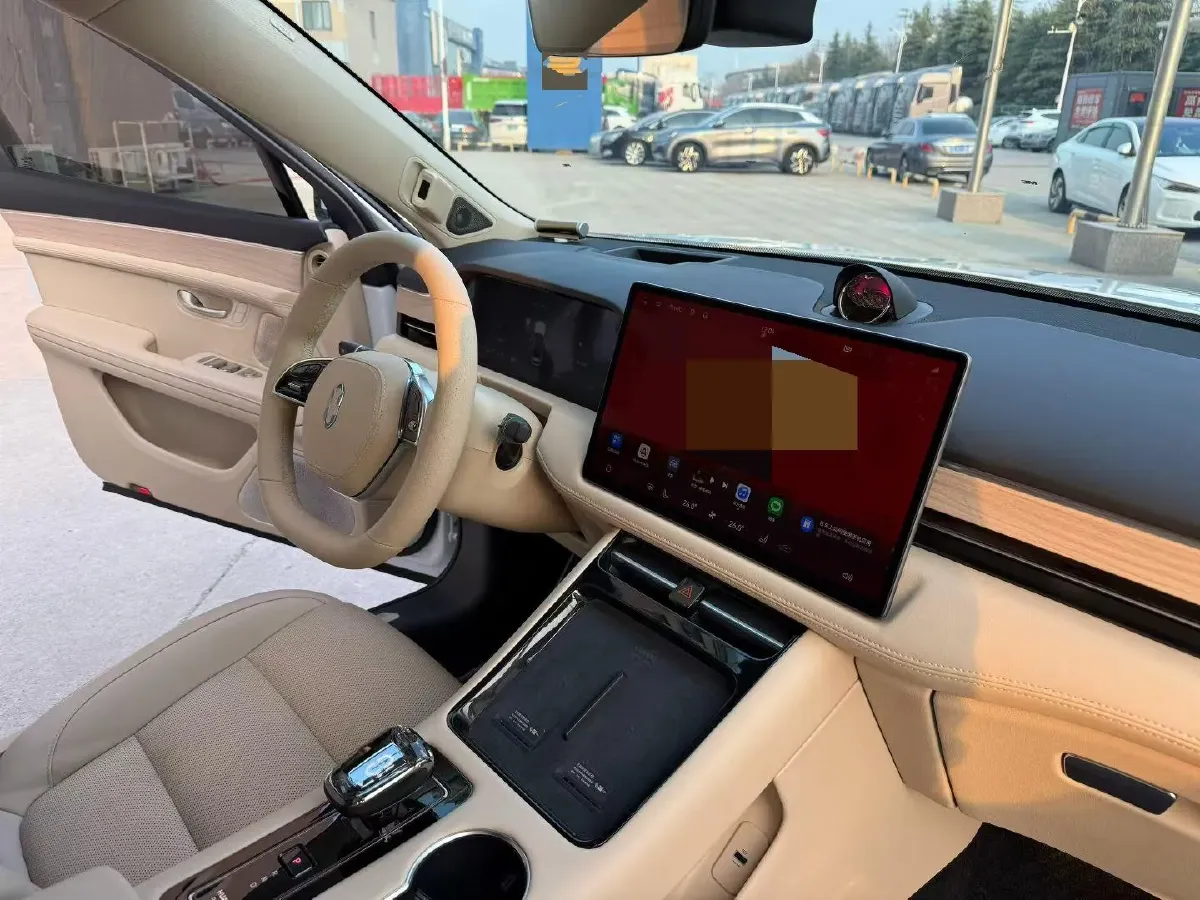 2024 AITO AITO M5 1.5T 152HP L4 REEV 42KWH,autocango,china used car exporter,china ev exporter,chinese used car exporter,chinese used ev exporter