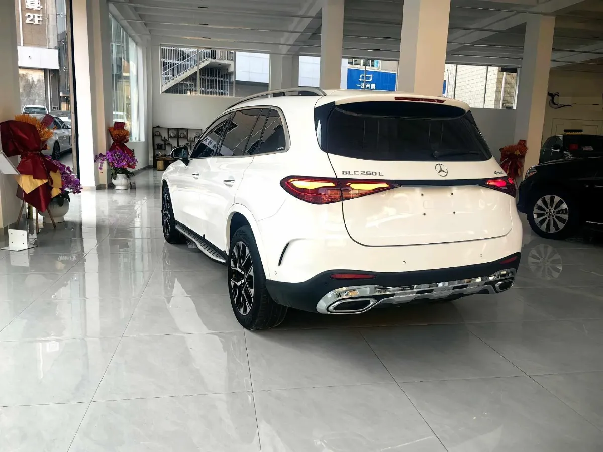 2023 Mercedes-Benz GLC Class 2.0T 204HP L4 9AT,autocango,china used car exporter,china ev exporter,chinese used car exporter,chinese used ev exporter