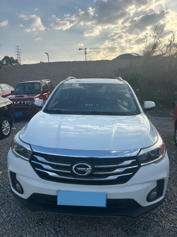 2017 GAC Trumpchi GS4 1.3T 137HP L4 5MT,autocango,china used car exporter,china ev exporter,chinese used car exporter,chinese used ev exporter