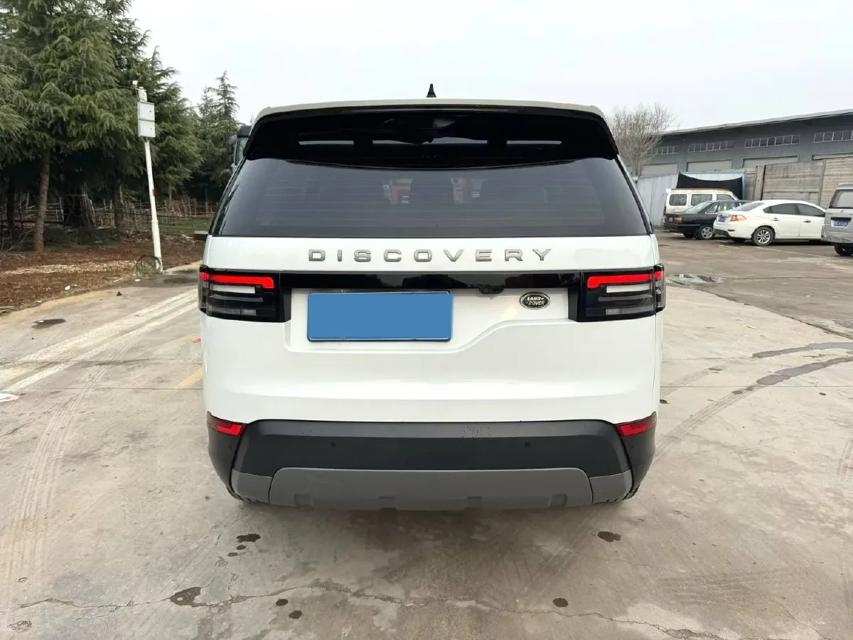 2019 Land Rover Discovery 2.0T 300HP L4 8AT,autocango,china used car exporter,china ev exporter,chinese used car exporter,chinese used ev exporter