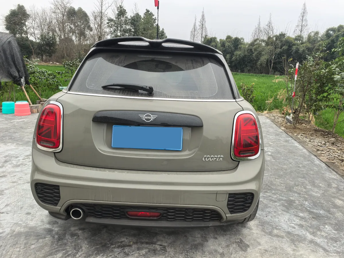 2019 MINI MINI 1.5T 136HP L3 7DCT,autocango,china used car exporter,china ev exporter,chinese used car exporter,chinese used ev exporter