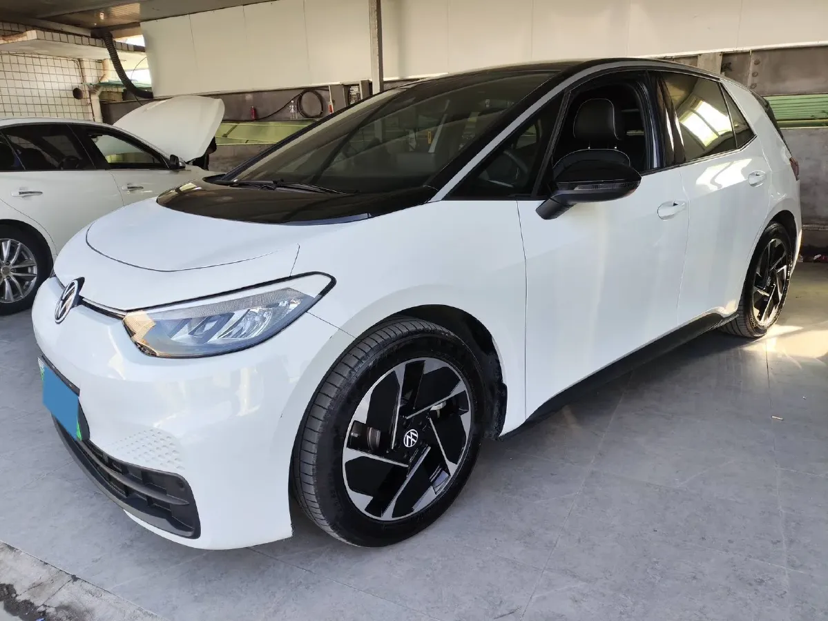2025 Volkswagen ID.3 BEV 52.8KWH,autocango,china used car exporter,china ev exporter,chinese used car exporter,chinese used ev exporter