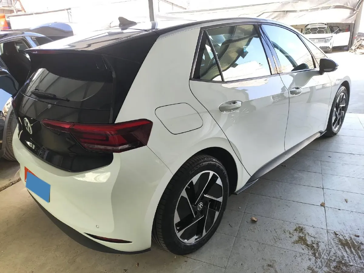 2025 Volkswagen ID.3 BEV 52.8KWH,autocango,china used car exporter,china ev exporter,chinese used car exporter,chinese used ev exporter