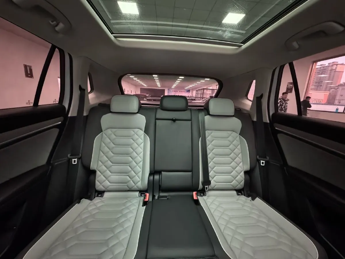 2023 Volkswagen Tayron 1.4T 150HP L4 7DCT,autocango,china used car exporter,china ev exporter,chinese used car exporter,chinese used ev exporter