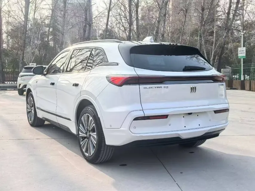 2023 Buick EnvisionPlus 1.5T 211HP L4 9AT,autocango,china used car exporter,china ev exporter,chinese used car exporter,chinese used ev exporter