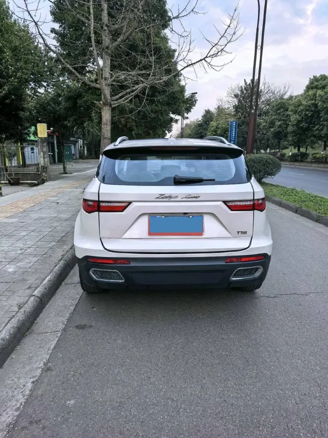 2017 Zotye T700 1.8T 177HP L4 6DCT,autocango,china used car exporter,china ev exporter,chinese used car exporter,chinese used ev exporter