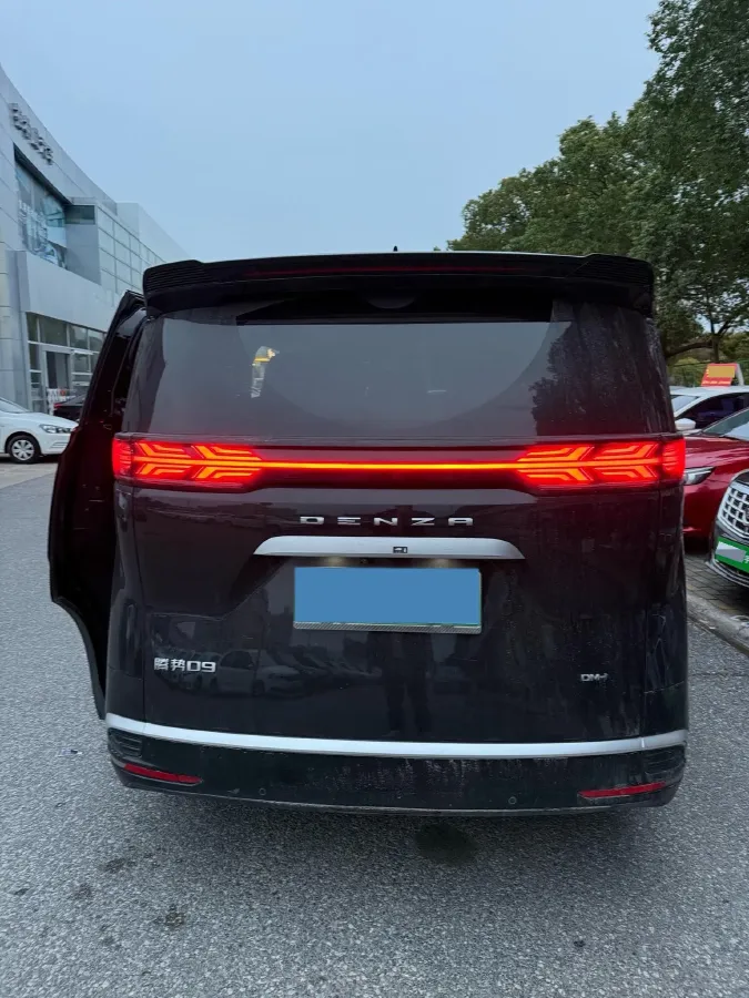 2022 HongQi HS7 3.0T 337HP V6 8AT,autocango,china used car exporter,china ev exporter,chinese used car exporter,chinese used ev exporter