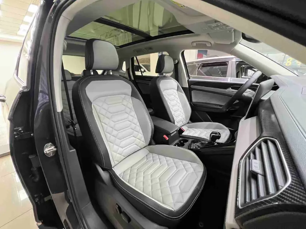 2023 Volkswagen Tayron 1.4T 150HP L4 7DCT,autocango,china used car exporter,china ev exporter,chinese used car exporter,chinese used ev exporter