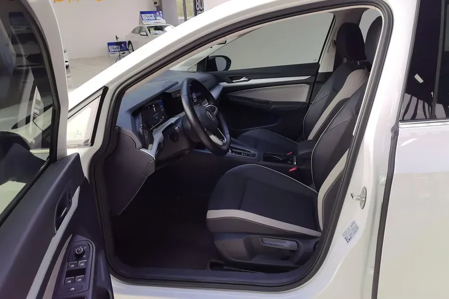 2021 Volkswagen Golf 1.4T 150HP L4 7DCT,autocango,china used car exporter,china ev exporter,chinese used car exporter,chinese used ev exporter