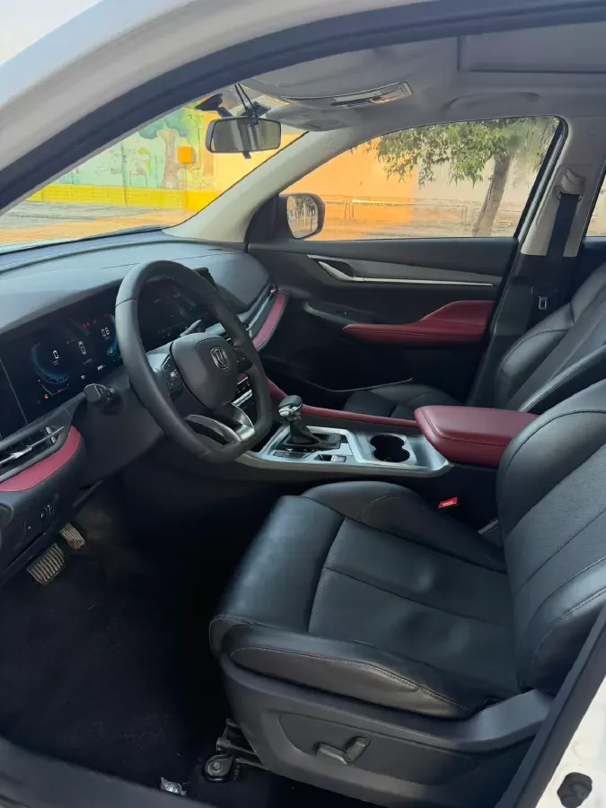 2022 ChangAn Oshan X7 Plus 1.5T 188HP L4 7DCT,autocango,china used car exporter,china ev exporter,chinese used car exporter,chinese used ev exporter