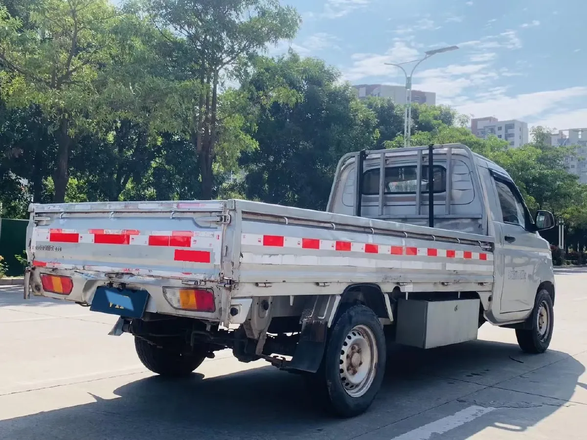 2021 WuLing RongGuang New Truck 1.8L 125HP L4 5MT,autocango,china used car exporter,china ev exporter,chinese used car exporter,chinese used ev exporter