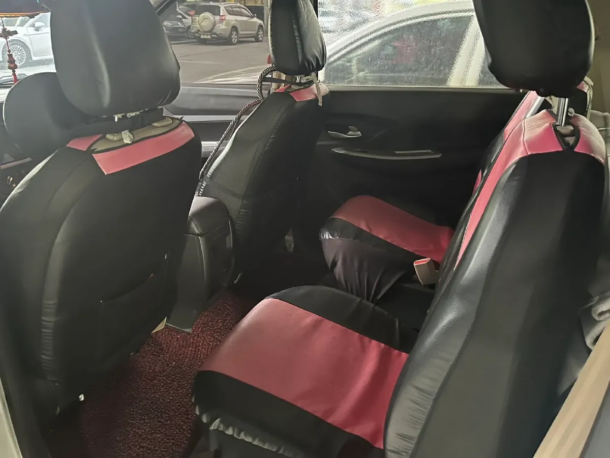 2018 WuLing HongGuang 1.5L 105HP L4 5MT,autocango,china used car exporter,china ev exporter,chinese used car exporter,chinese used ev exporter