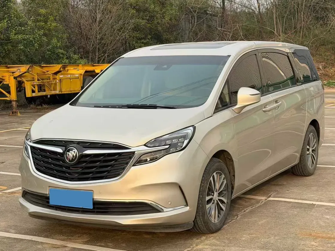 2022 Buick GL8 2.0T 237HP L4 9AT,autocango,china used car exporter,china ev exporter,chinese used car exporter,chinese used ev exporter