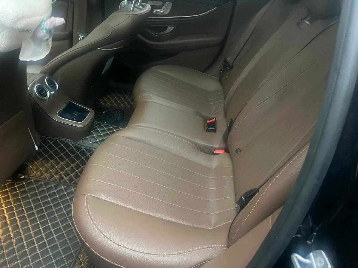 2022 Mercedes-Benz E Class 2.0T 258HP L4 9AT,autocango,china used car exporter,china ev exporter,chinese used car exporter,chinese used ev exporter