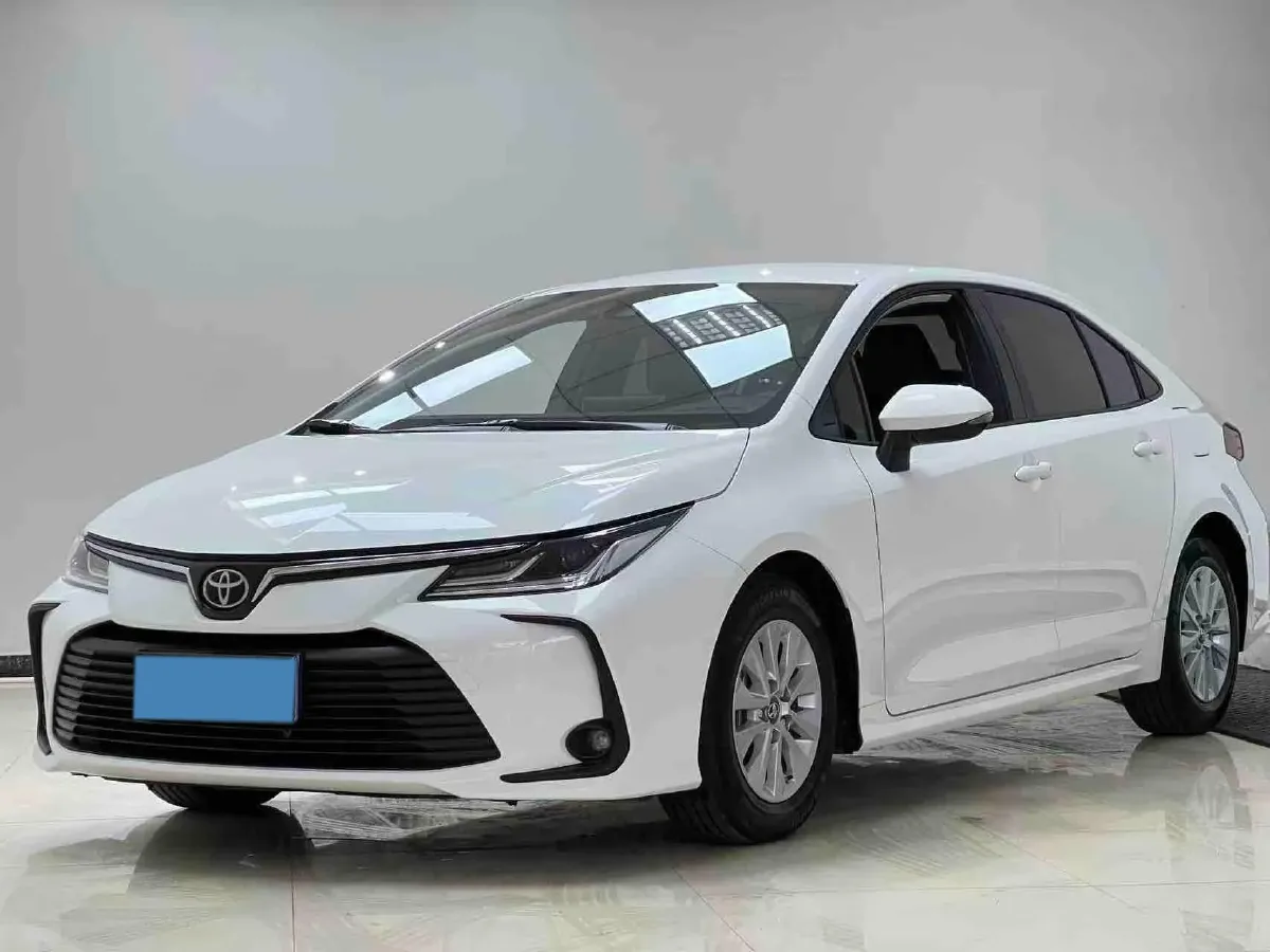 2021 Toyota Corolla 1.2T 116HP L4 CVT,autocango,china used car exporter,china ev exporter,chinese used car exporter,chinese used ev exporter