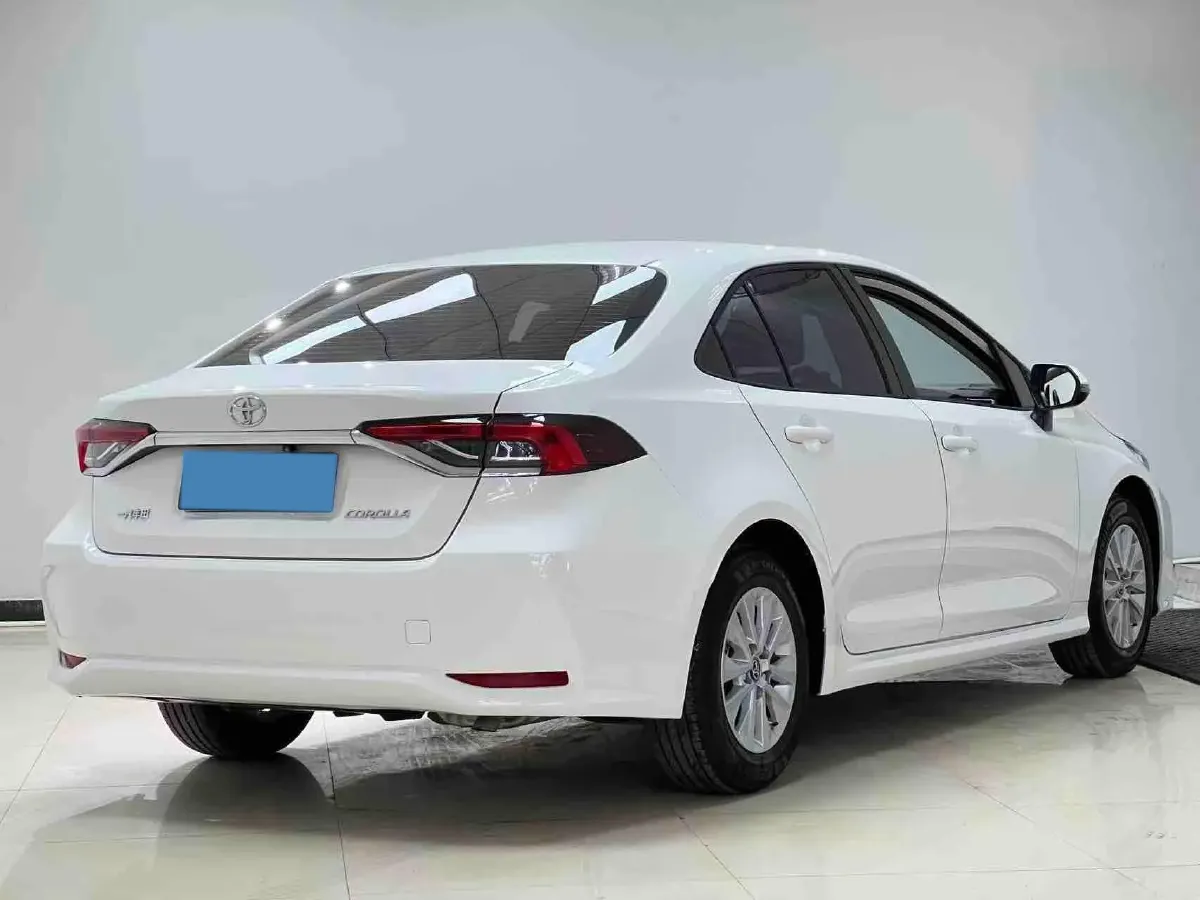 2021 Toyota Corolla 1.2T 116HP L4 CVT,autocango,china used car exporter,china ev exporter,chinese used car exporter,chinese used ev exporter