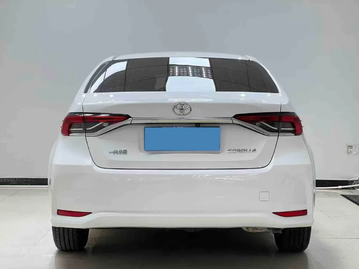 2021 Toyota Corolla 1.2T 116HP L4 CVT,autocango,china used car exporter,china ev exporter,chinese used car exporter,chinese used ev exporter