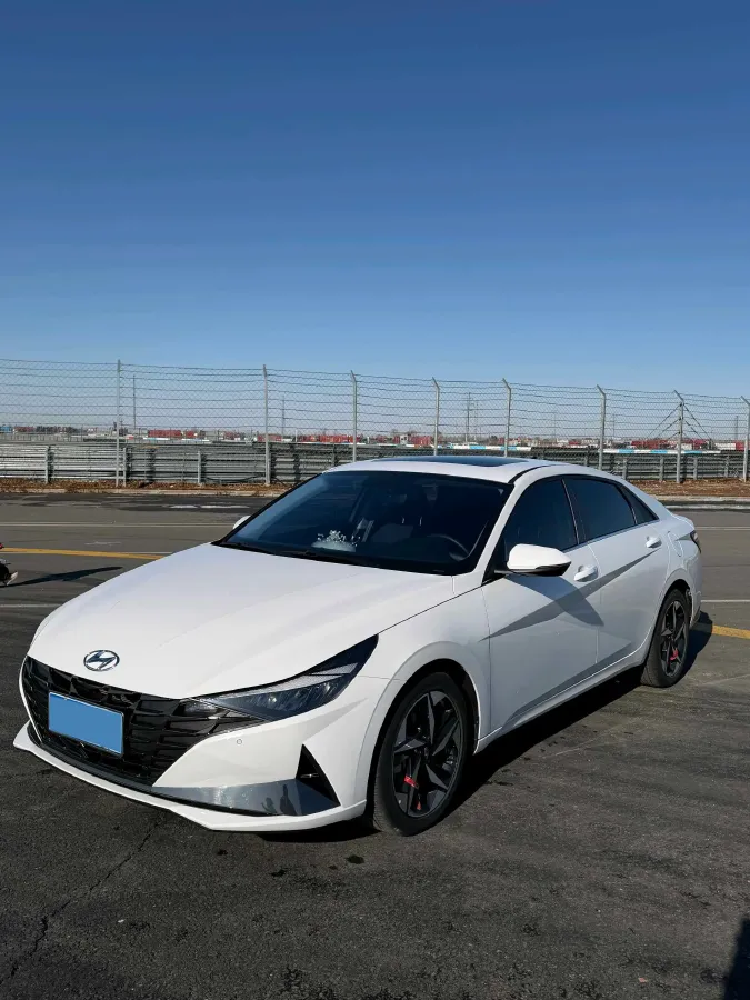 2023 Hyundai Elantra 1.5L 115HP L4 CVT,autocango,china used car exporter,china ev exporter,chinese used car exporter,chinese used ev exporter