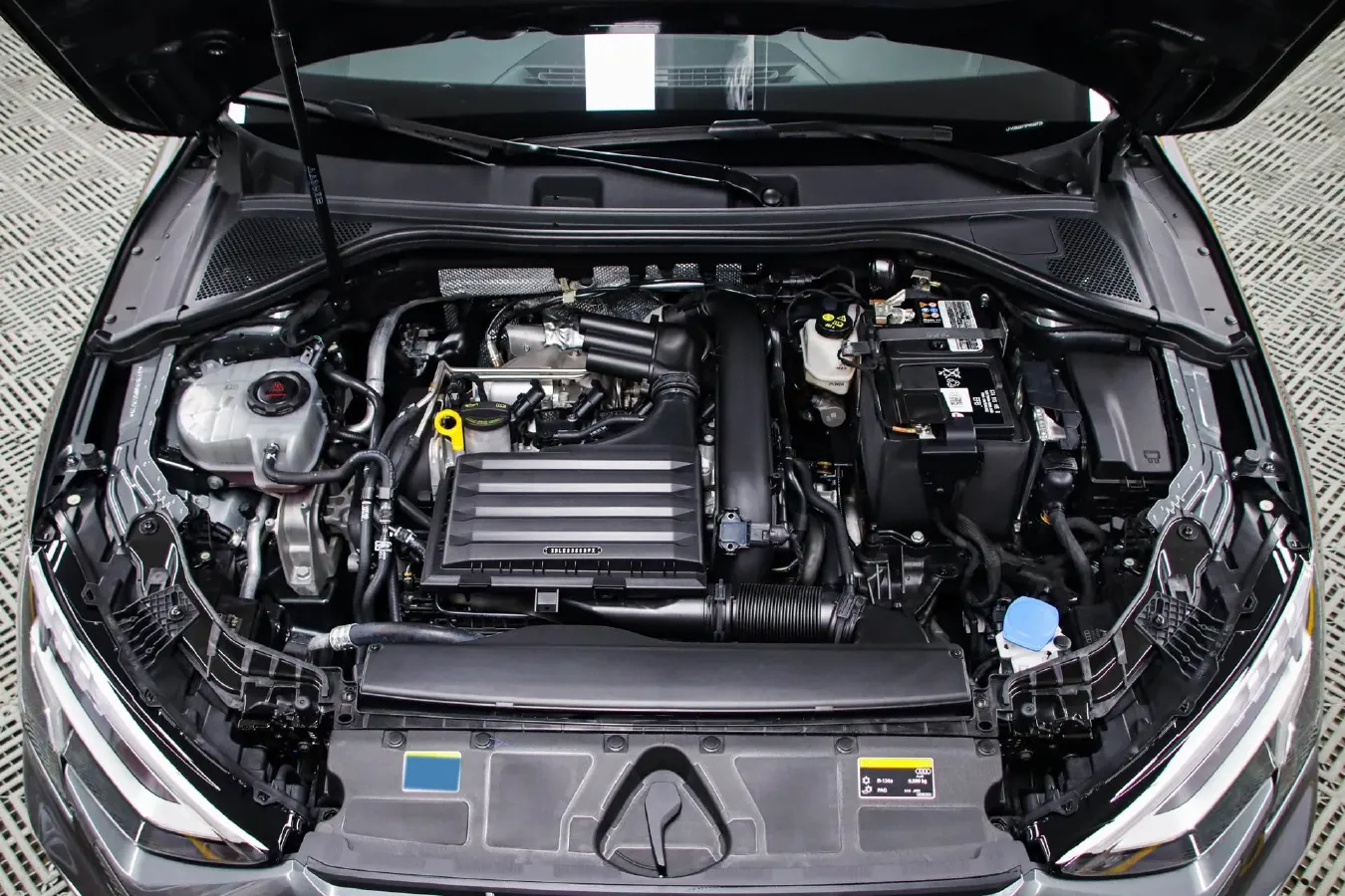 2023 Audi A3 1.4T 150HP L4 7DCT,autocango,china used car exporter,china ev exporter,chinese used car exporter,chinese used ev exporter