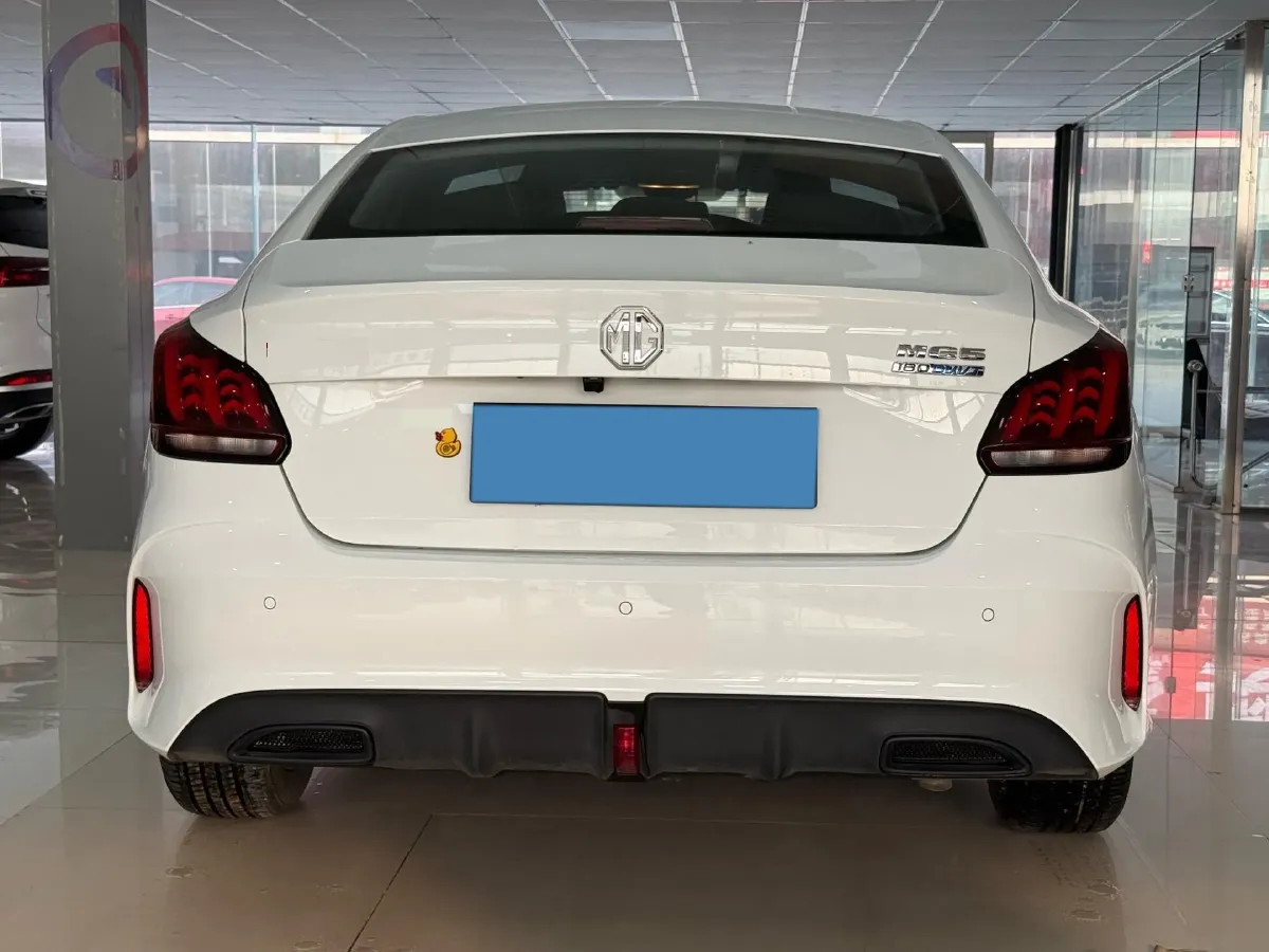 2023 MG 5 1.5L 129HP L4 5MT,autocango,china used car exporter,china ev exporter,chinese used car exporter,chinese used ev exporter