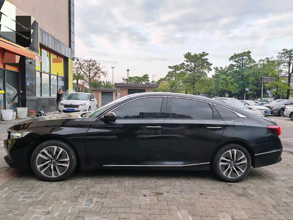 2022 Honda Accord 2.0L 146HP L4 E-CVT Hybrid,autocango,china used car exporter,china ev exporter,chinese used car exporter,chinese used ev exporter