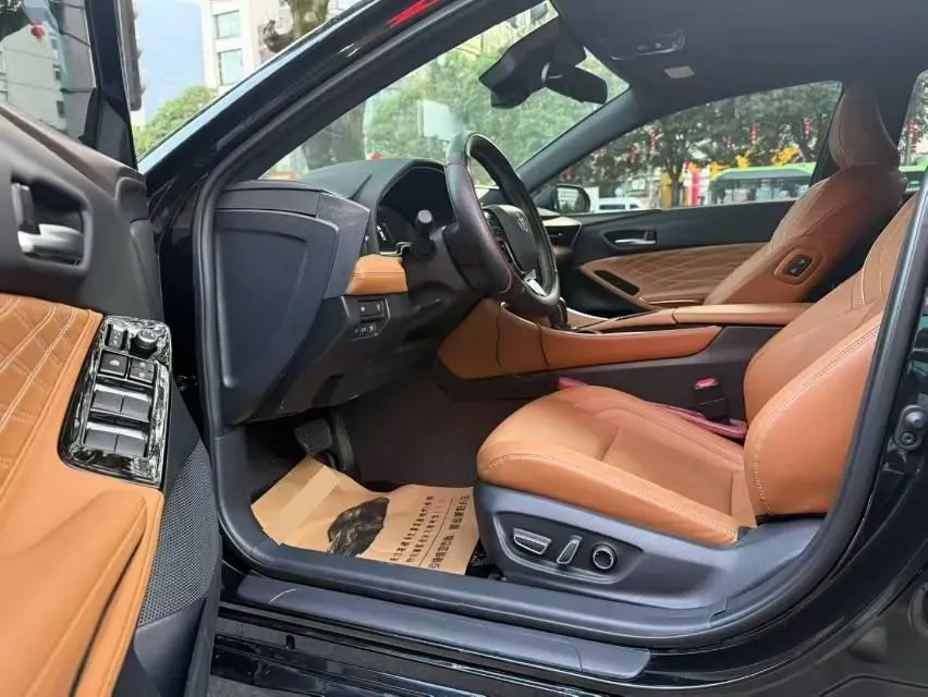 2024 Toyota Avalon 2.0L 152HP L4 E-CVT Hybrid,autocango,china used car exporter,china ev exporter,chinese used car exporter,chinese used ev exporter