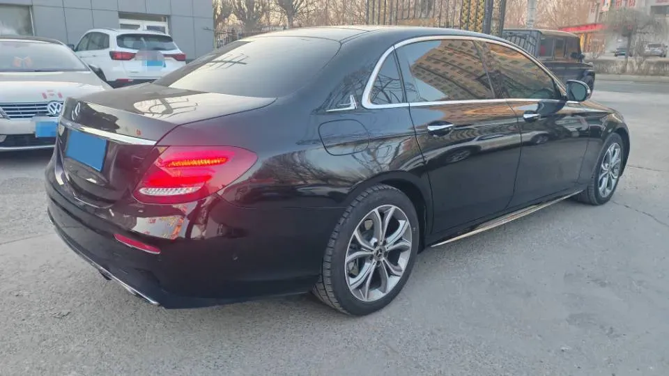 2020 Mercedes-Benz E Class 2.0T 258HP L4 9AT,autocango,china used car exporter,china ev exporter,chinese used car exporter,chinese used ev exporter