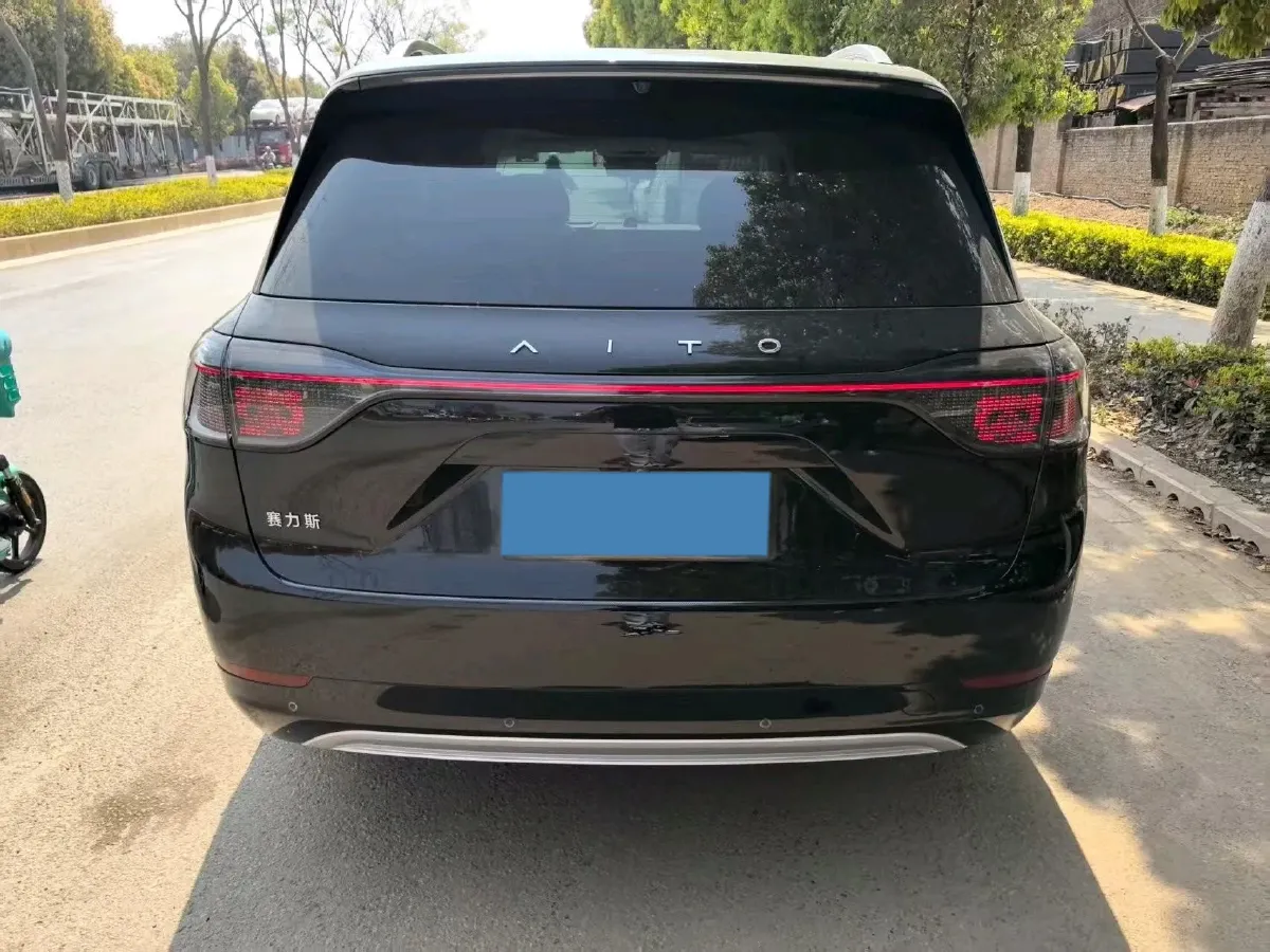 2024 AITO AITO M9 1.5T 152HP L4 REEV 42KWH,autocango,china used car exporter,china ev exporter,chinese used car exporter,chinese used ev exporter