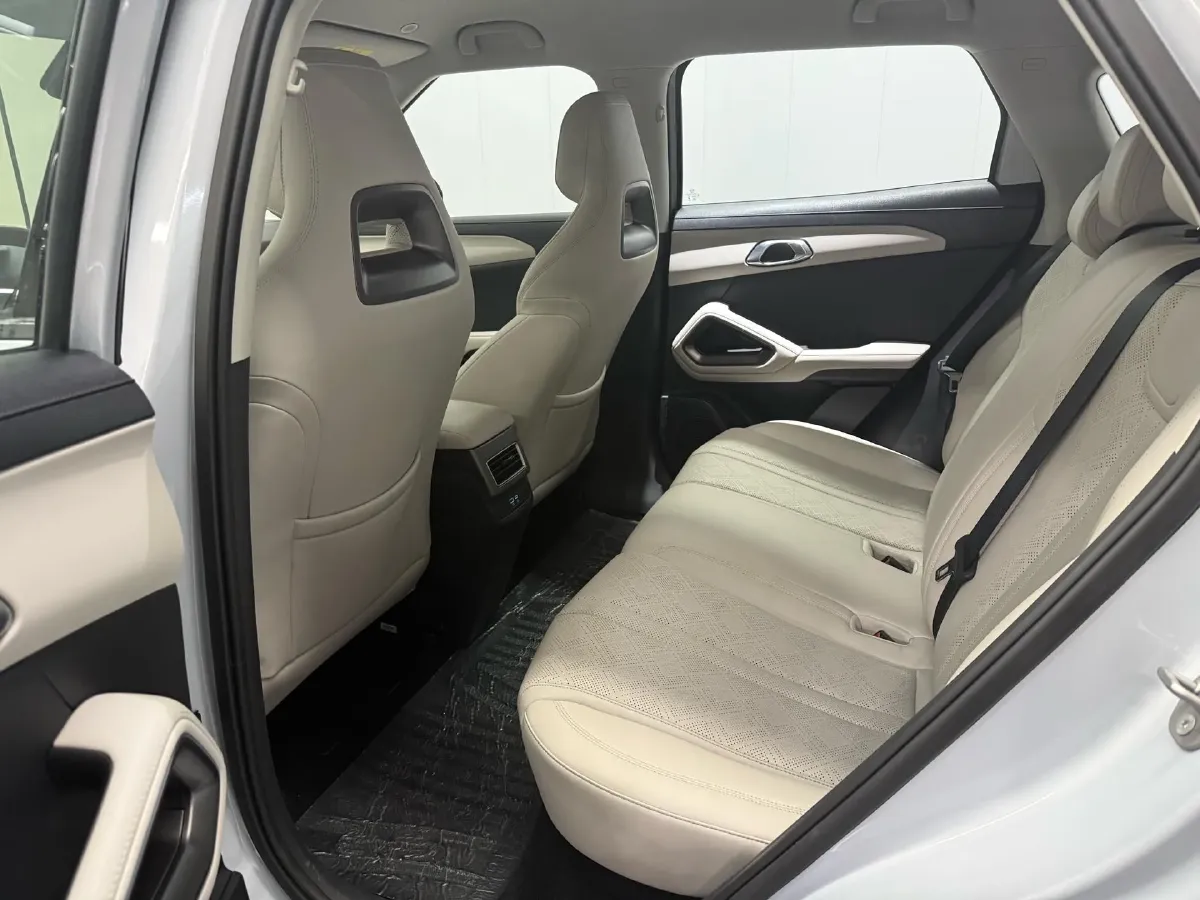 2024 BYD YuanUP BEV 45.12KWH,autocango,china used car exporter,china ev exporter,chinese used car exporter,chinese used ev exporter