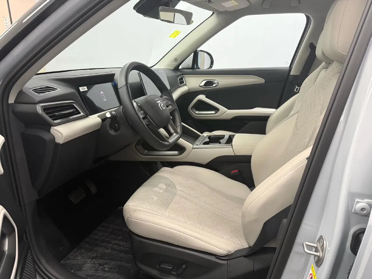 2024 BYD YuanUP BEV 45.12KWH,autocango,china used car exporter,china ev exporter,chinese used car exporter,chinese used ev exporter